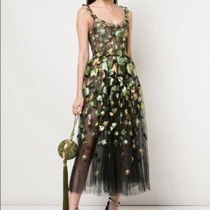 Oscar de la Renta Leaf Embroidered Tulle Dress